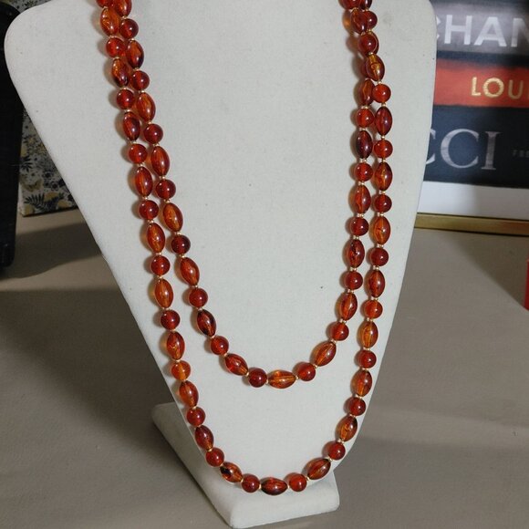 Hobe Necklace Vintage Brown Red Ambar Lucite Bead Gold Tone Accents 54 Inches - Picture 4 of 16